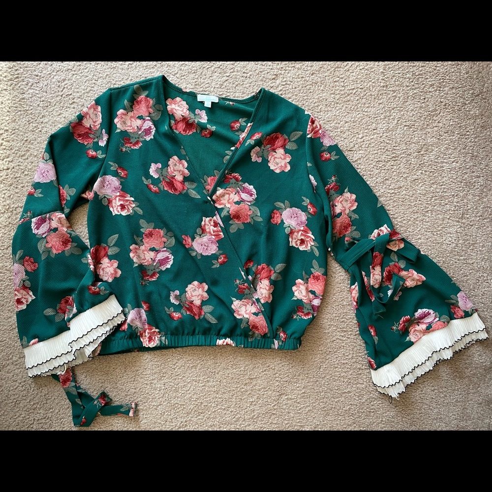 Business casual interview ready Green Blouse